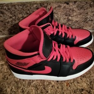 Men's size 9 Air Jordan 1